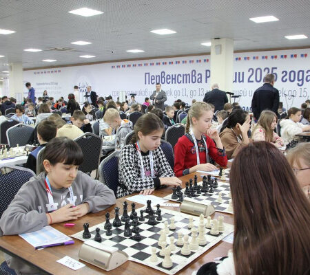 Четвертый тур Детского первенства России по шахматам прошел в Сочи