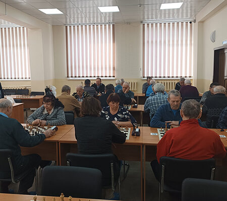 Первенства ЦФО по быстрым шахматам и блицу среди ветеранов прошли в Липецке