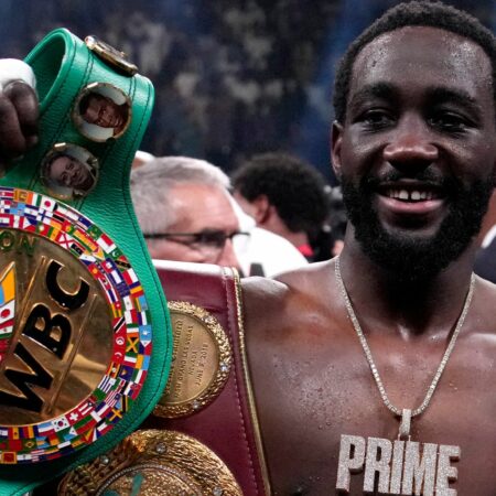 Теренс Кроуфорд высказывается о чемпионе мира: противоречивое мнение