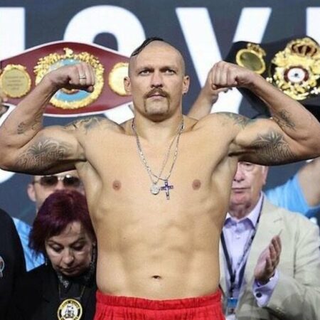 Усик готов сразиться с победителем боя Дюбуа — Паркер