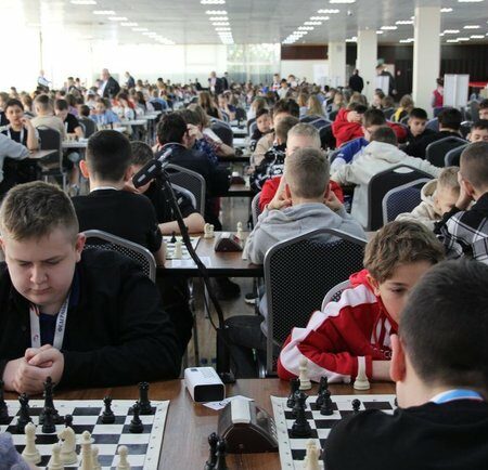 Завершился предпоследний тур детского шахматного чемпионата России в Сочи