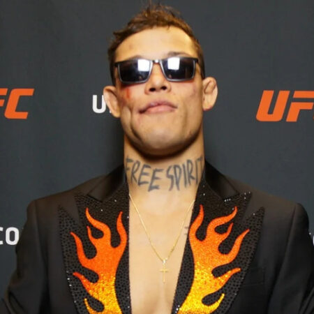 Кайо Борральо указал на ошибку Адесаньи в бою с Имавовым