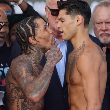 Райан Гарсия о спорном колене Дэвиса: «Он просто…»