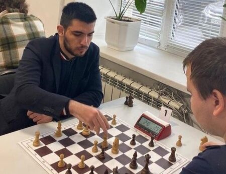 Давид Закарян выиграл чемпионат ЮФО по блицу