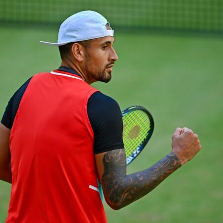 Ник Кирьос не сдержал слез, завершив матч из-за травмы на турнире Indian Wells