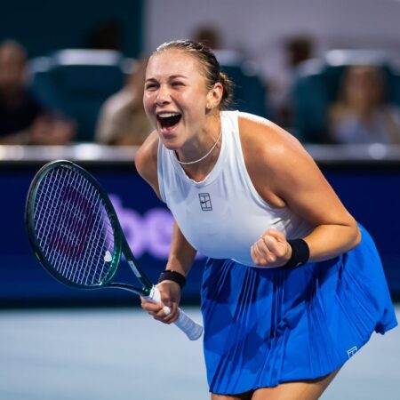 Проблемы со здоровьем у Эммы Радукану на Miami Open: головокружение и сдача крови в матче против Джессики Пегулы