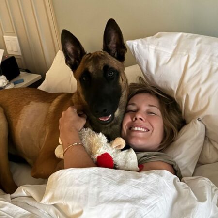 Теннисистка Даниэль Коллинз приютила раненую собаку, найденную на Miami Open