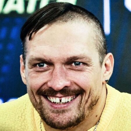 Александр Усик бросает вызов мечты, и соперник согласен: «Сентябрь мне подходит»