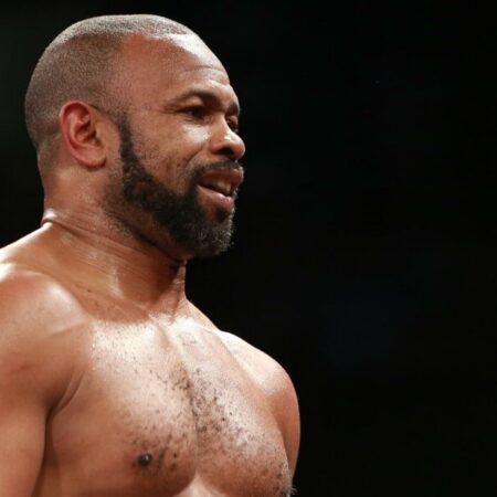 Рой Джонс-младший Ставит Под Сомнение Исход Поединка Тяжеловесов: «Один из Бойцов Может Быть Не Готов»