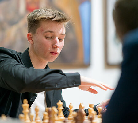 Восемь шахматистов возглавили FONBET Кубок России в Якутске