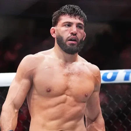 Арман Царукян высказался о своем следующем бое