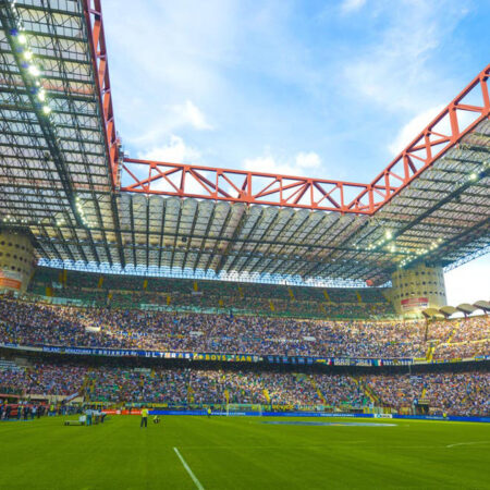 Итальянский Открытый чемпионат представил шикарный новый тройной стадион рядом со знаменитым футбольным объектом