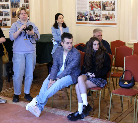 В Москве стартовал «Кубок Карпова — 50 лет спустя»