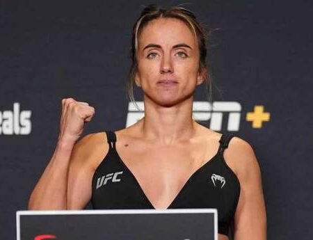 UFC on ESPN 68 Сегодня: Во сколько начало? Холобау против Ливитта — Расписание, время боев и кард