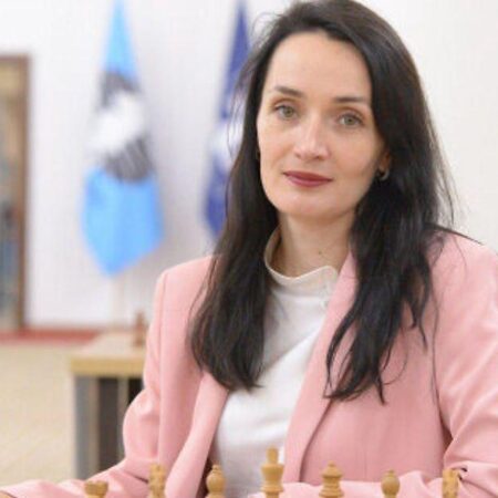 Гунина и Лагно сразятся на тай-брейке на Кубке мира ФИДЕ