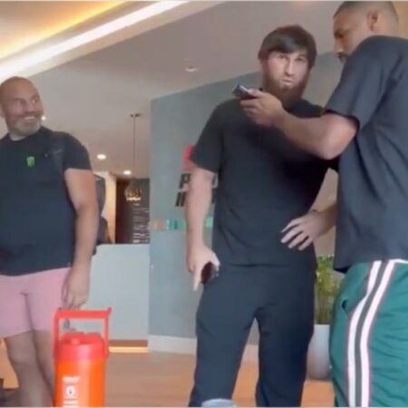 Магомед Анкалаев обещает нокаутировать Перейру в реванше