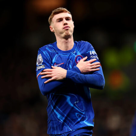 Chelsea Faces Brighton Amidst Injury Crisis: Can the Blues Overcome Palmer’s Absence?