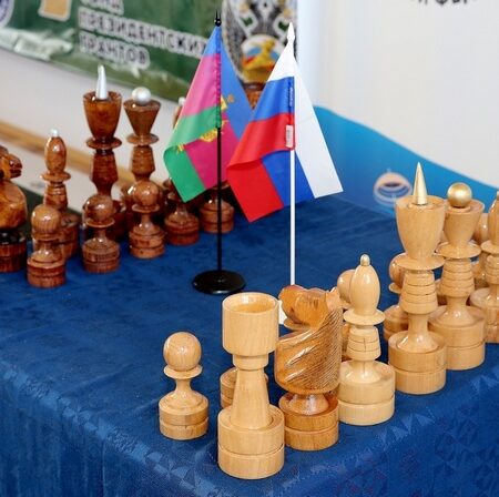 В Сочи стартовал масштабный шахматный Мемориал Юрия Лобанова