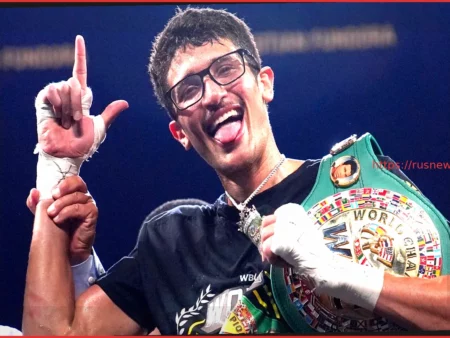 Фундора Досрочно Побеждает Турмана, Сохраняя Титул WBC в Первом Среднем Весе