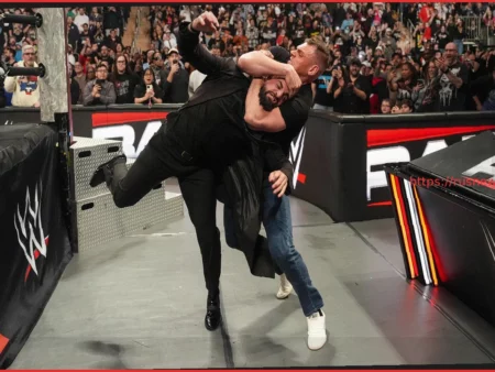 Сет Роллинс Триумфально Возвращается на WWE Raw После Травмы; Объявлен Матч Против Гюнтера на WrestleMania 42