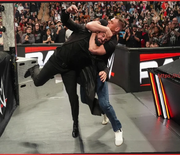 Сет Роллинс Триумфально Возвращается на WWE Raw После Травмы; Объявлен Матч Против Гюнтера на WrestleMania 42