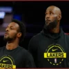 Бронни Джеймс ценит лидерство Леброна перед плей-офф «Лейкерс»: «Нам просто нужно его слушать»