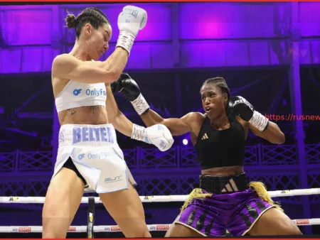 Кэролайн Дюбуа завоевала титул чемпионки мира, одолев соперницу Терри Харпер