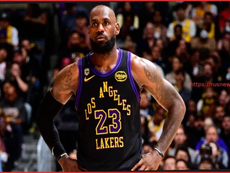 Леброн Джеймс раскрыл, кому адресованы его мимические выражения в меме с игры плей-офф Lakers против Rockets