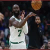 Джейлен Браун не сыграет против «Никс»: последние новости о травме звезды «Селтикс» перед плей-офф НБА