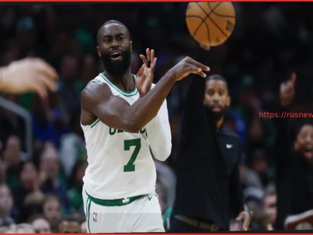Джейлен Браун не сыграет против «Никс»: последние новости о травме звезды «Селтикс» перед плей-офф НБА
