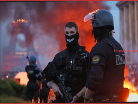 Полиция Парижа задержала десятки человек после беспорядков во время празднования победы ПСЖ в Лиге Чемпионов