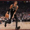 Изменение коэффициентов Spurs на победу в финале НБА 2026 после разгрома в 4-й игре